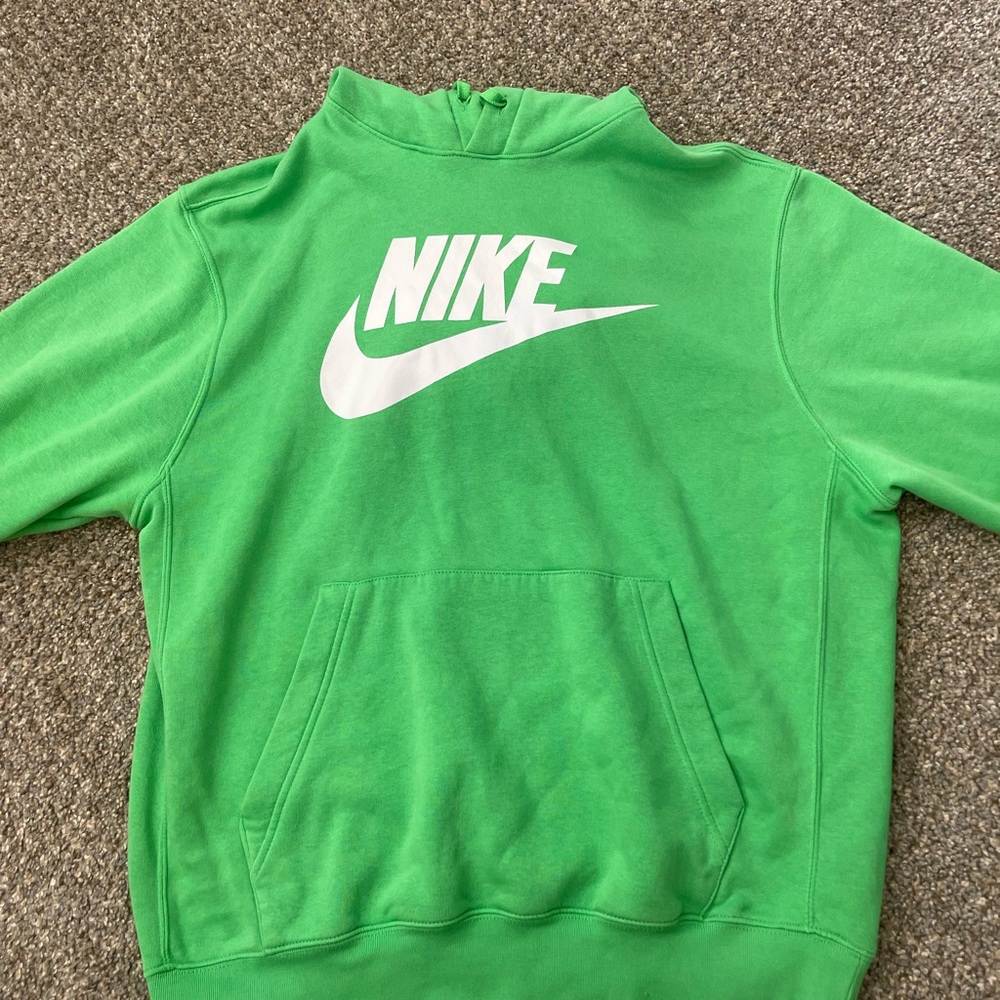 Nike Men's Futura Club Fleece Green Hoodie